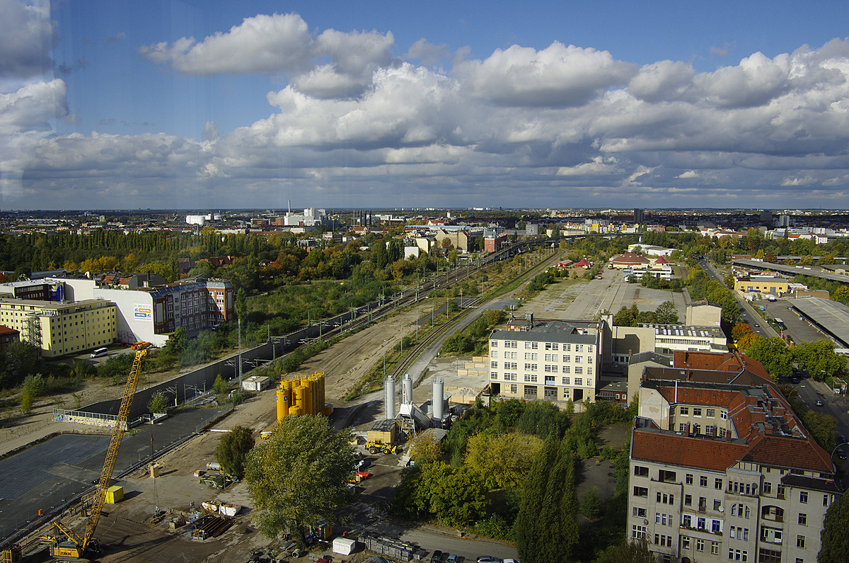 Blick auf die künftige Trasse aus dem Total-Tower von Döberitzer Straße bis Nordring